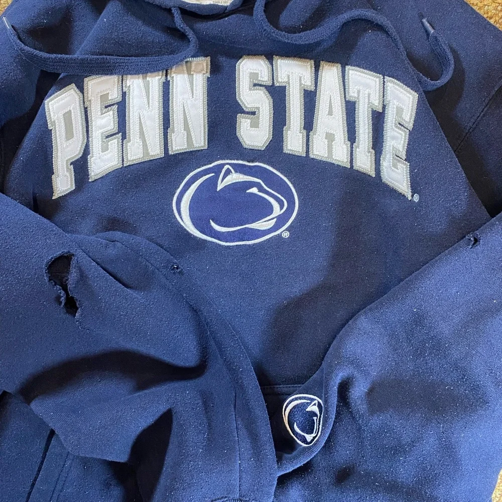 Vintage y2k Penn State hoodie with a distressed look - Picture 6 of 9